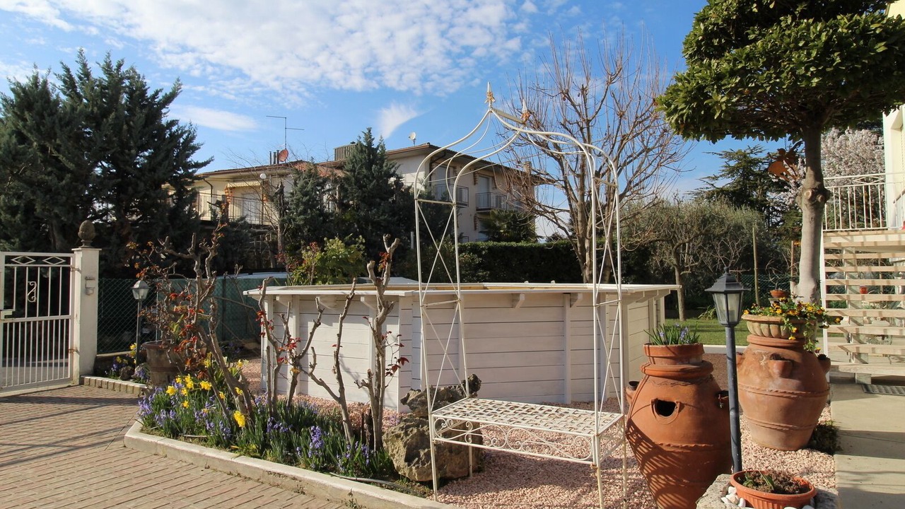 Photo of Outdoor in Montioni