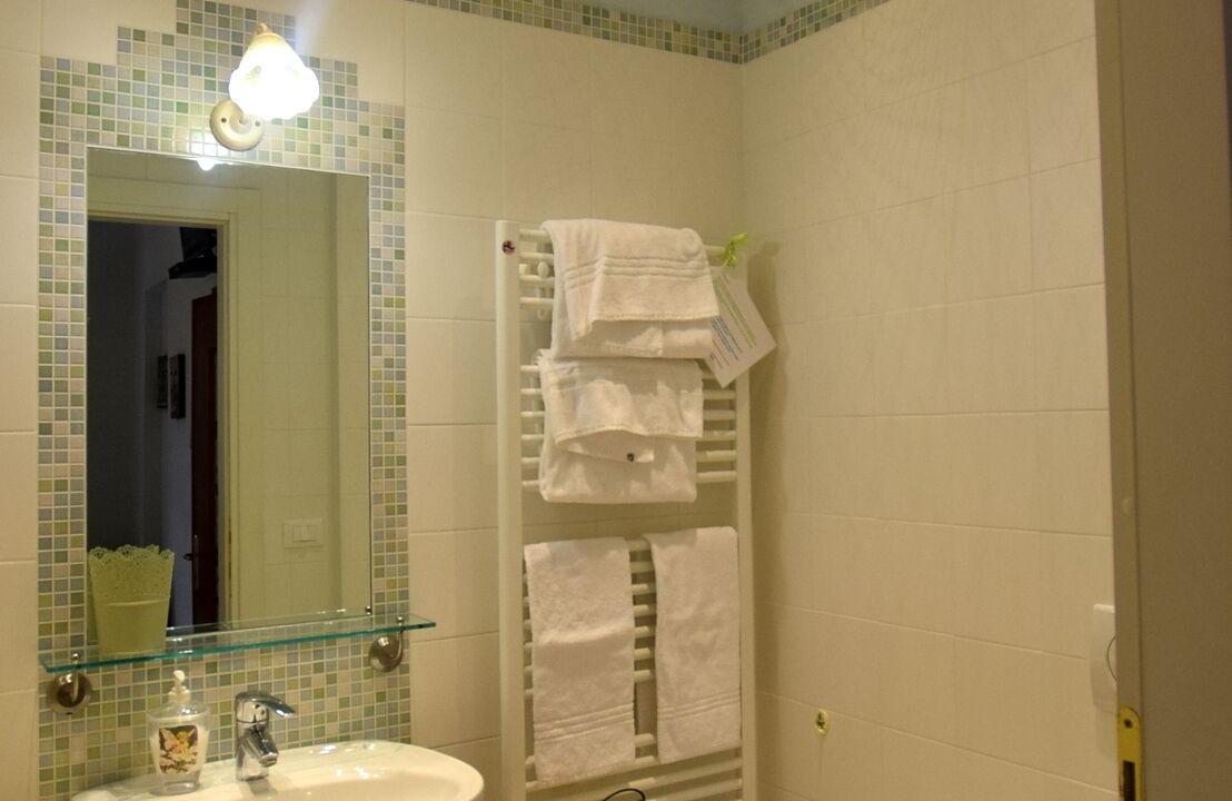 Photo of Bathroom in Montioni