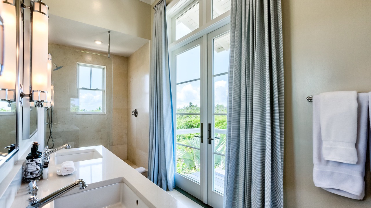 Photo of Bathroom in Hope Town