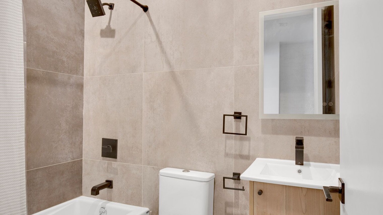 Photo of Bathroom in Boerum Hill