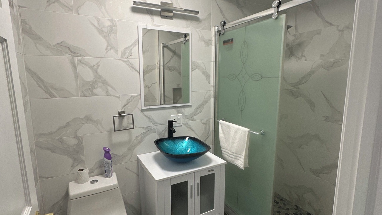 Photo of Bathroom in Ocean Parkway
