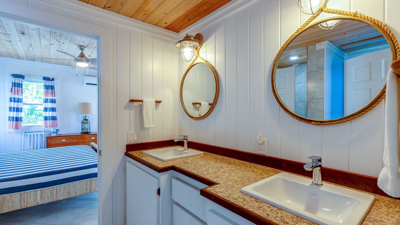 Photo of Bathroom in Hope Town
