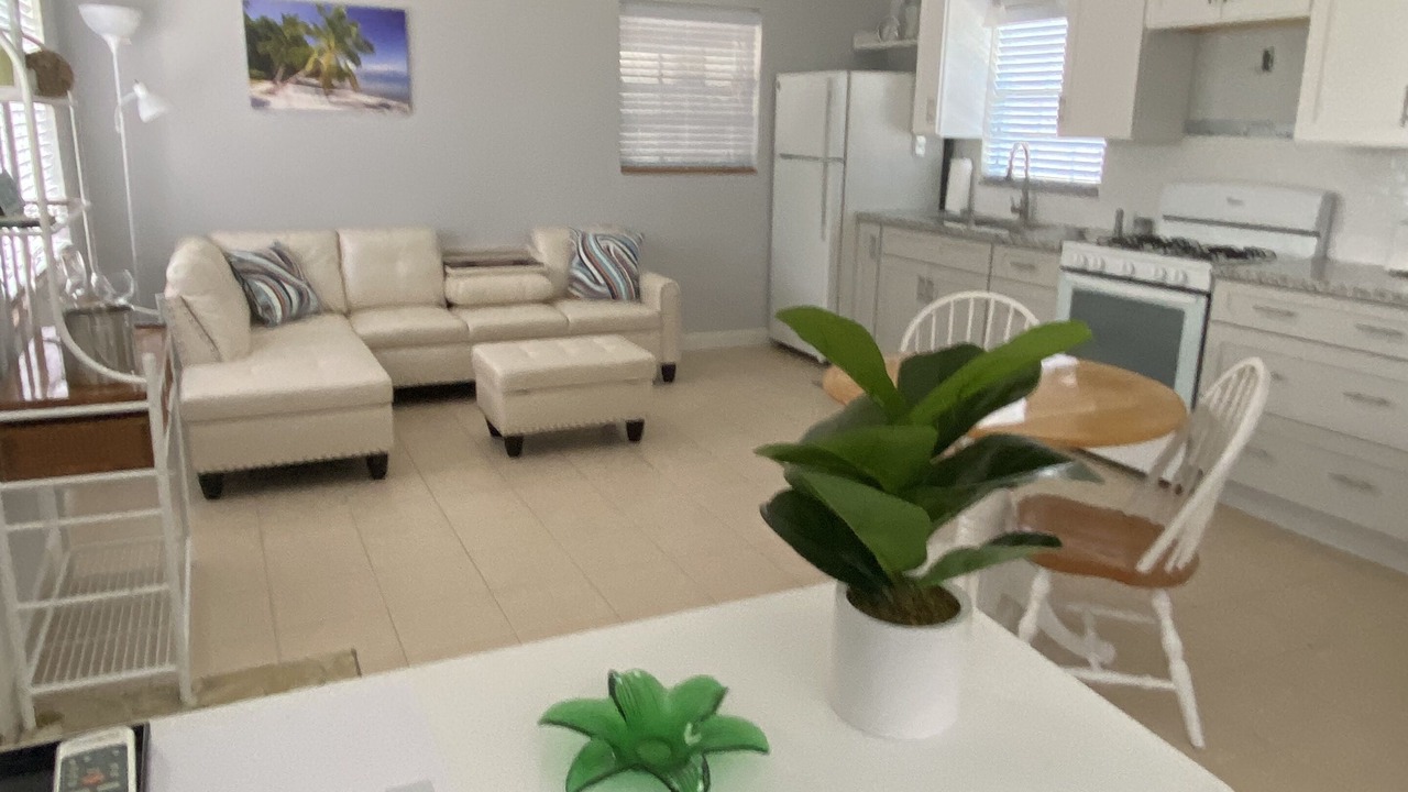 Photo of Livingroom in Tar Bay