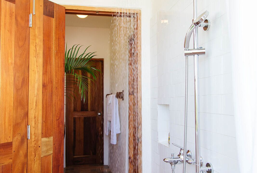 Photo of Bathroom in Treasure Beach