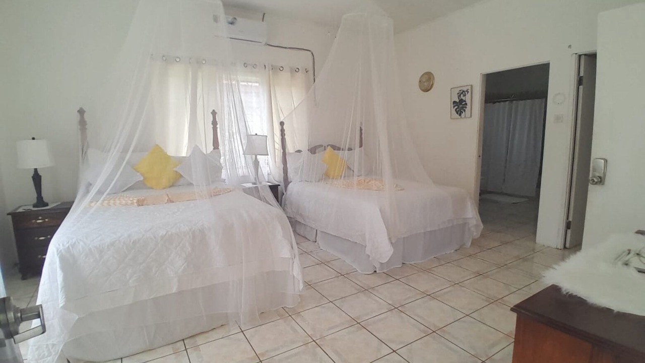 Photo of Bedroom in Burnt Savanna