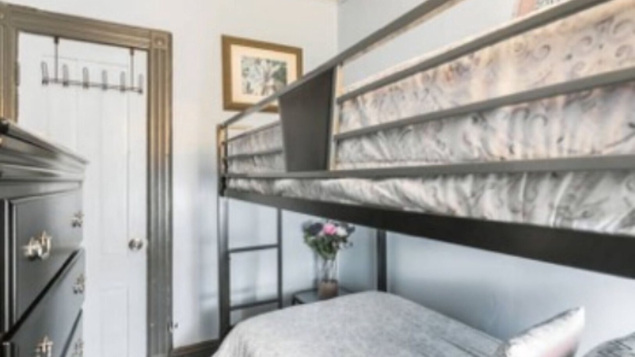Photo of Bedroom in East New York