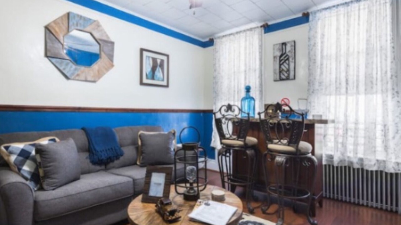 Photo of Livingroom in East New York
