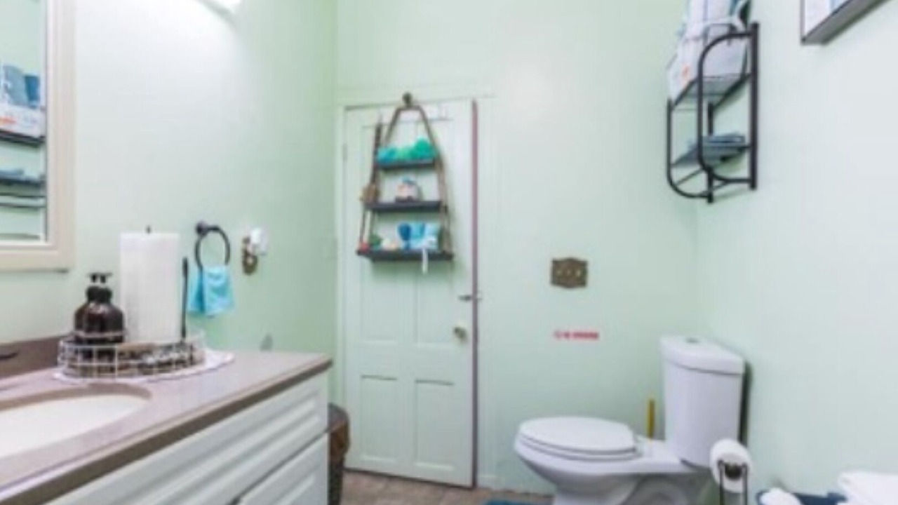 Photo of Bathroom in East New York