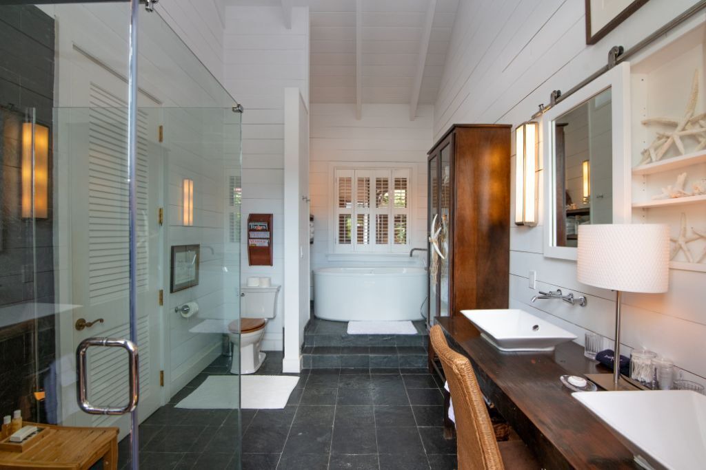 Photo of Bathroom in George Town