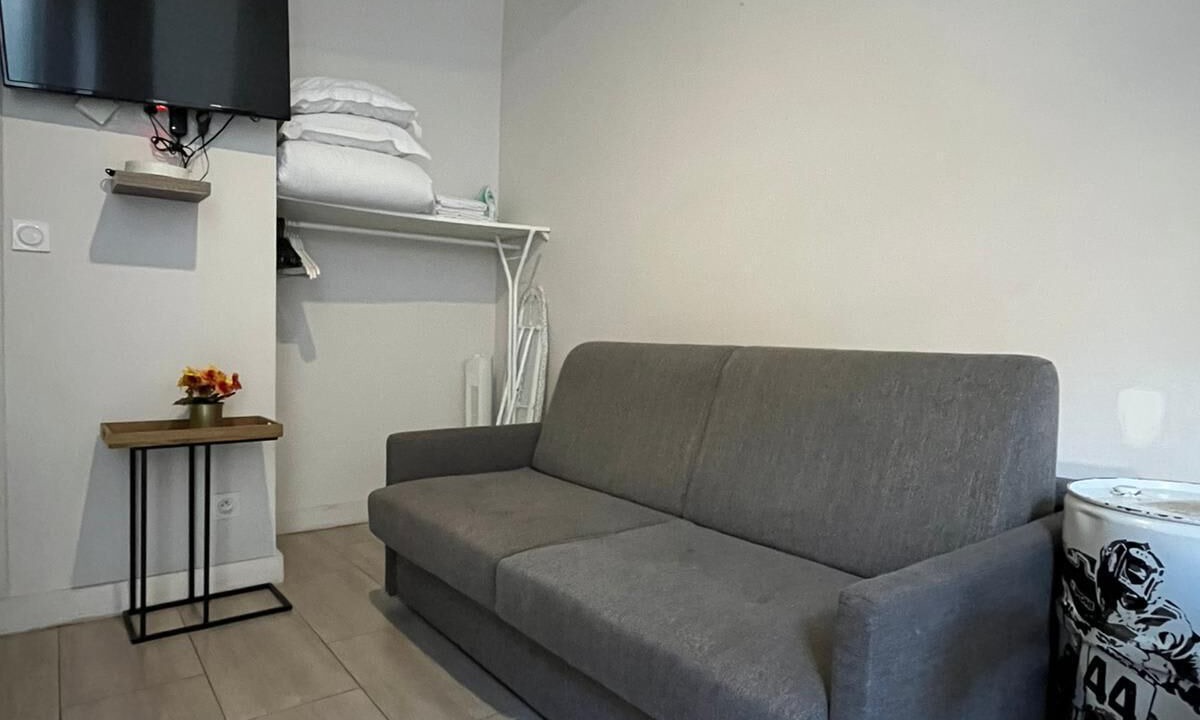 Photo of Livingroom in Hopital Saint-Louis