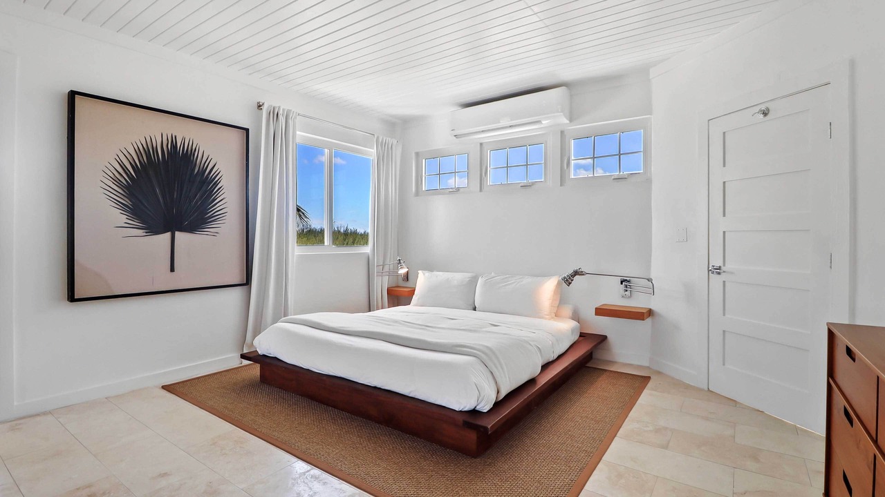 Photo of Bedroom in Gregory Town