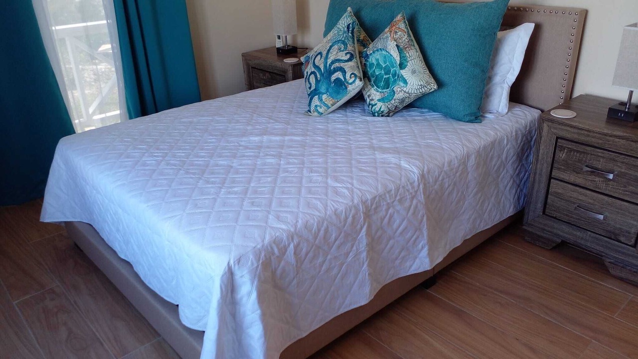 Photo of Bedroom in Rolleville