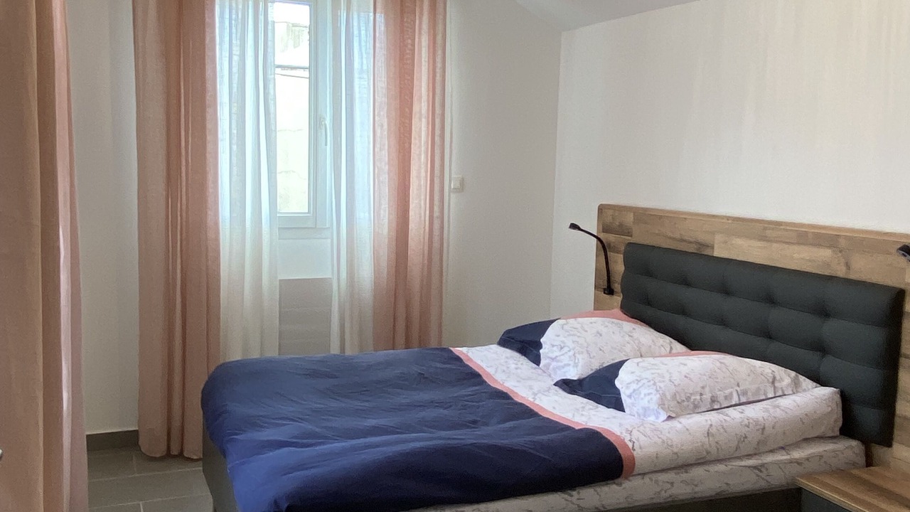 Photo of Bedroom in Alfortville