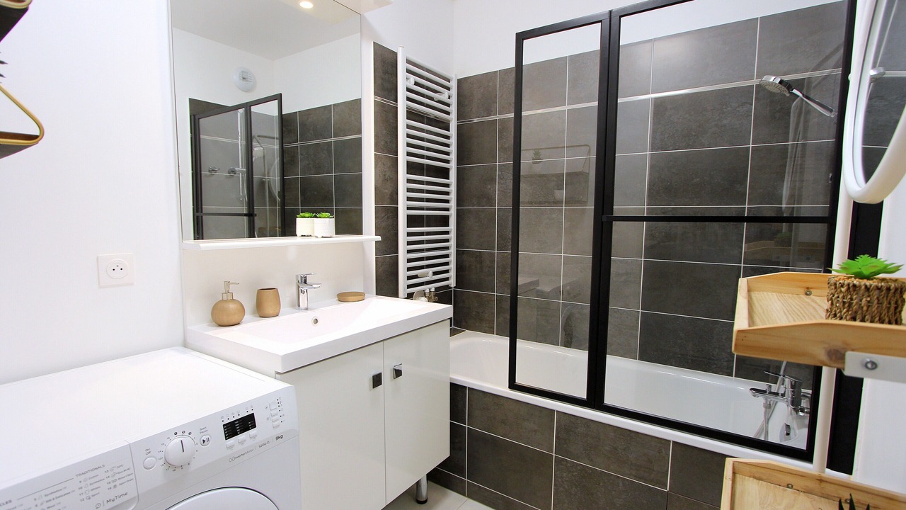 Photo of Bathroom in Serris