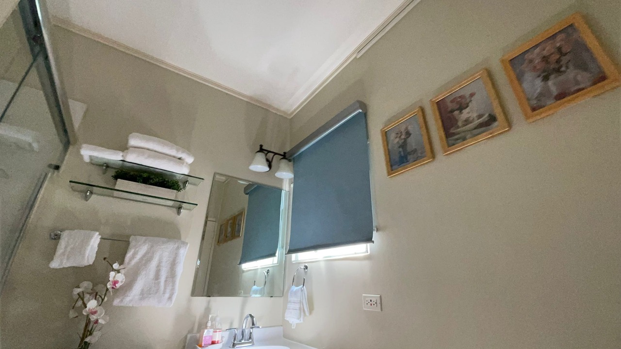 Photo of Bathroom in Spanish Town