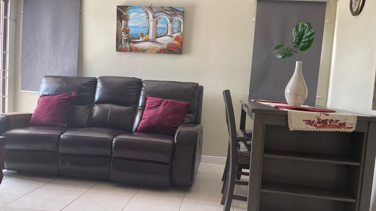 Photo of Livingroom in Spanish Town