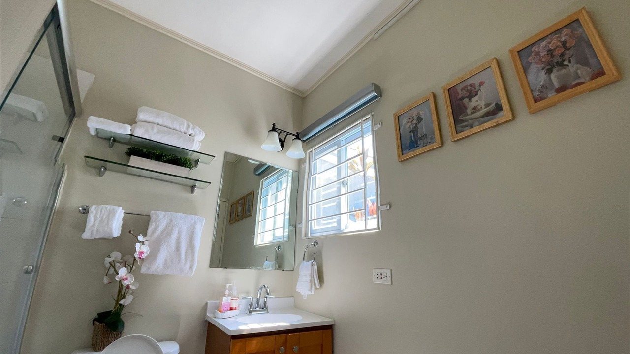 Photo of Bathroom in Spanish Town