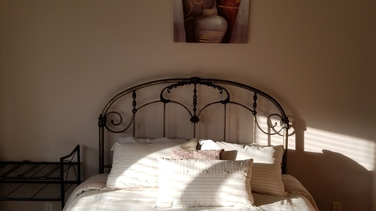 Photo of Bedroom in Bahamia West