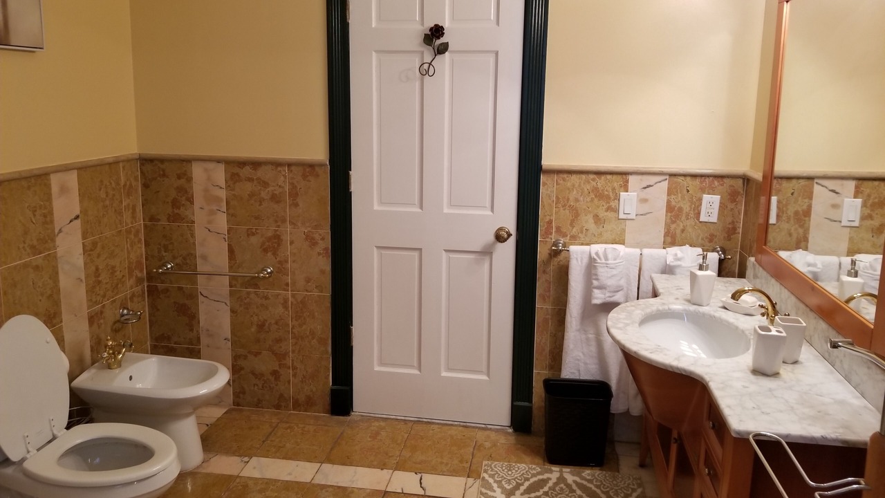Photo of Bathroom in Bahamia West