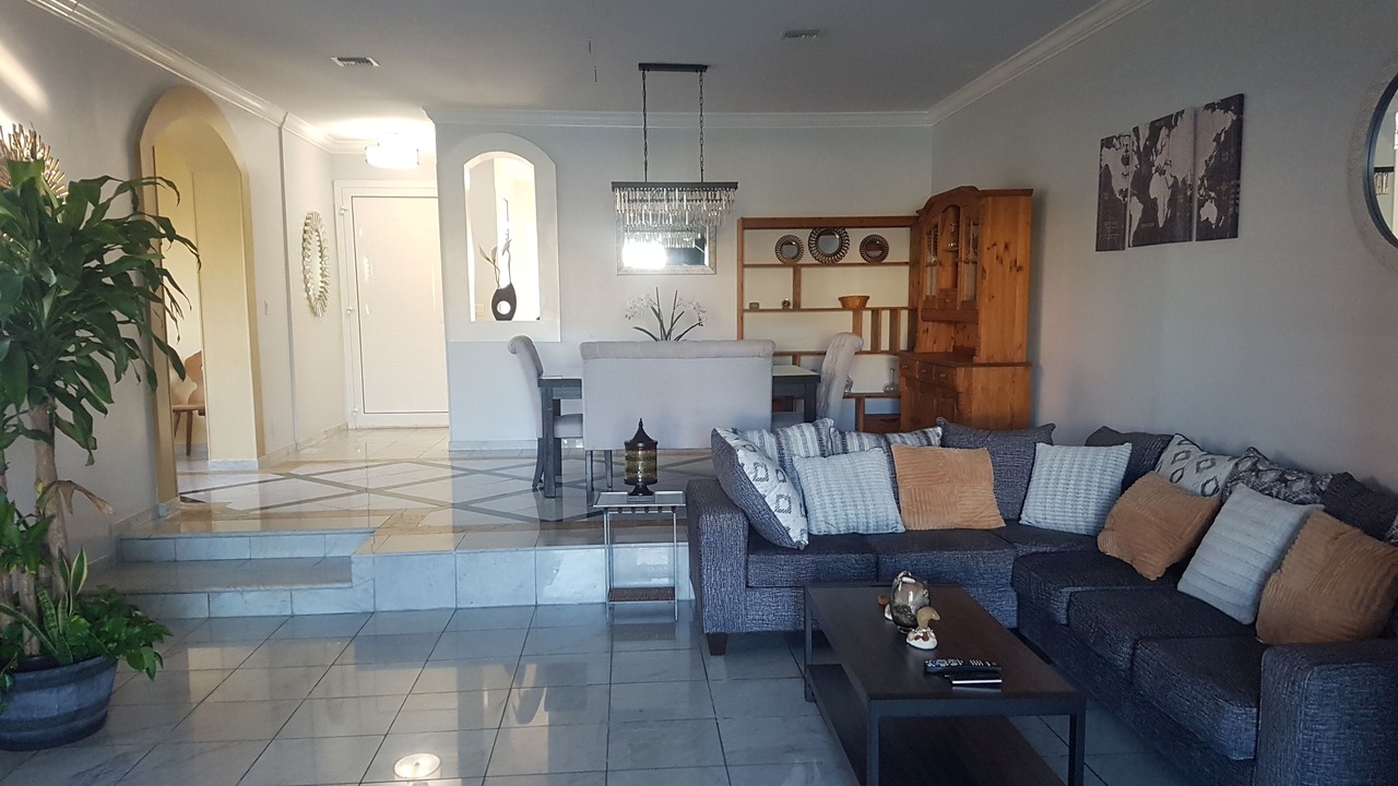 Photo of Livingroom in Bahamia West
