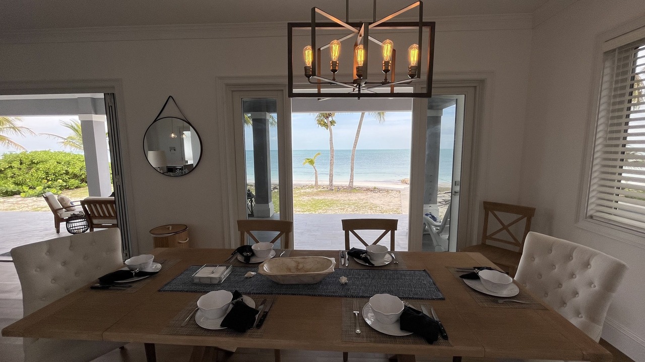 Photo of Bedroom in Treasure Cay