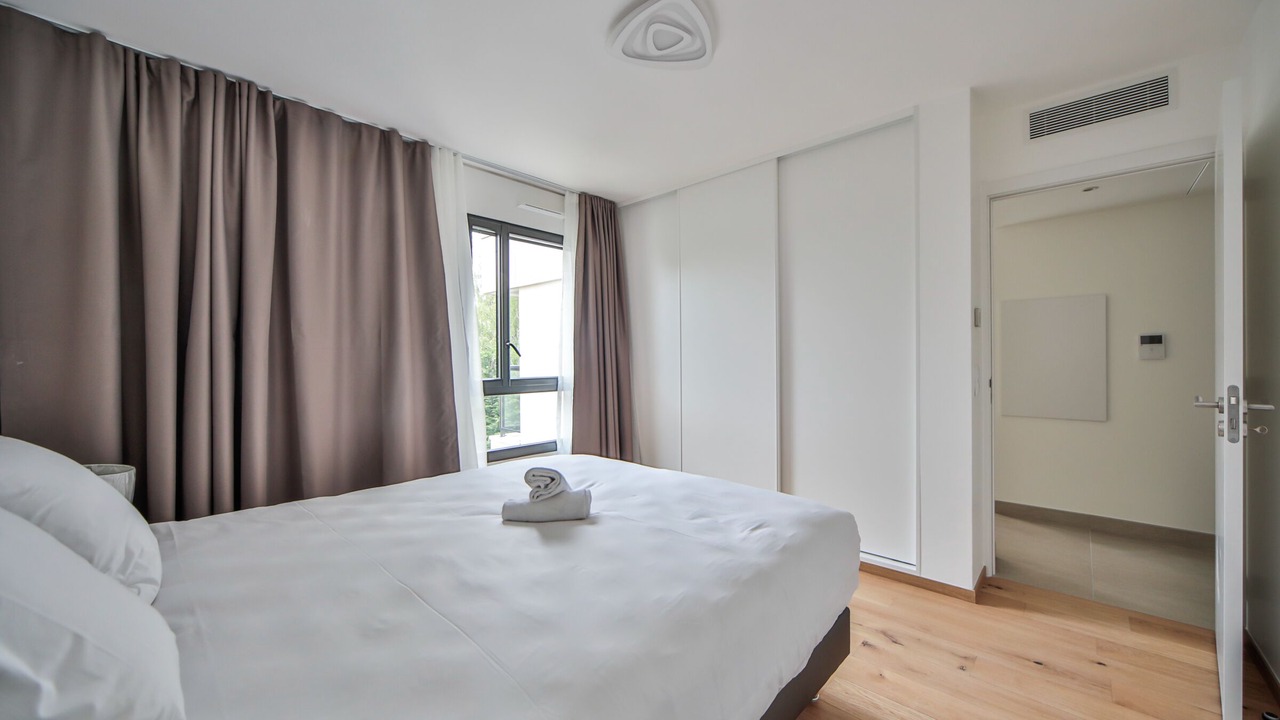 Photo of Bedroom in La Varenne Saint-Hilaire