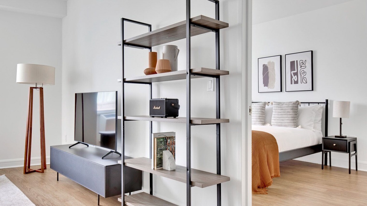 Photo of Bedroom in Lincoln Square