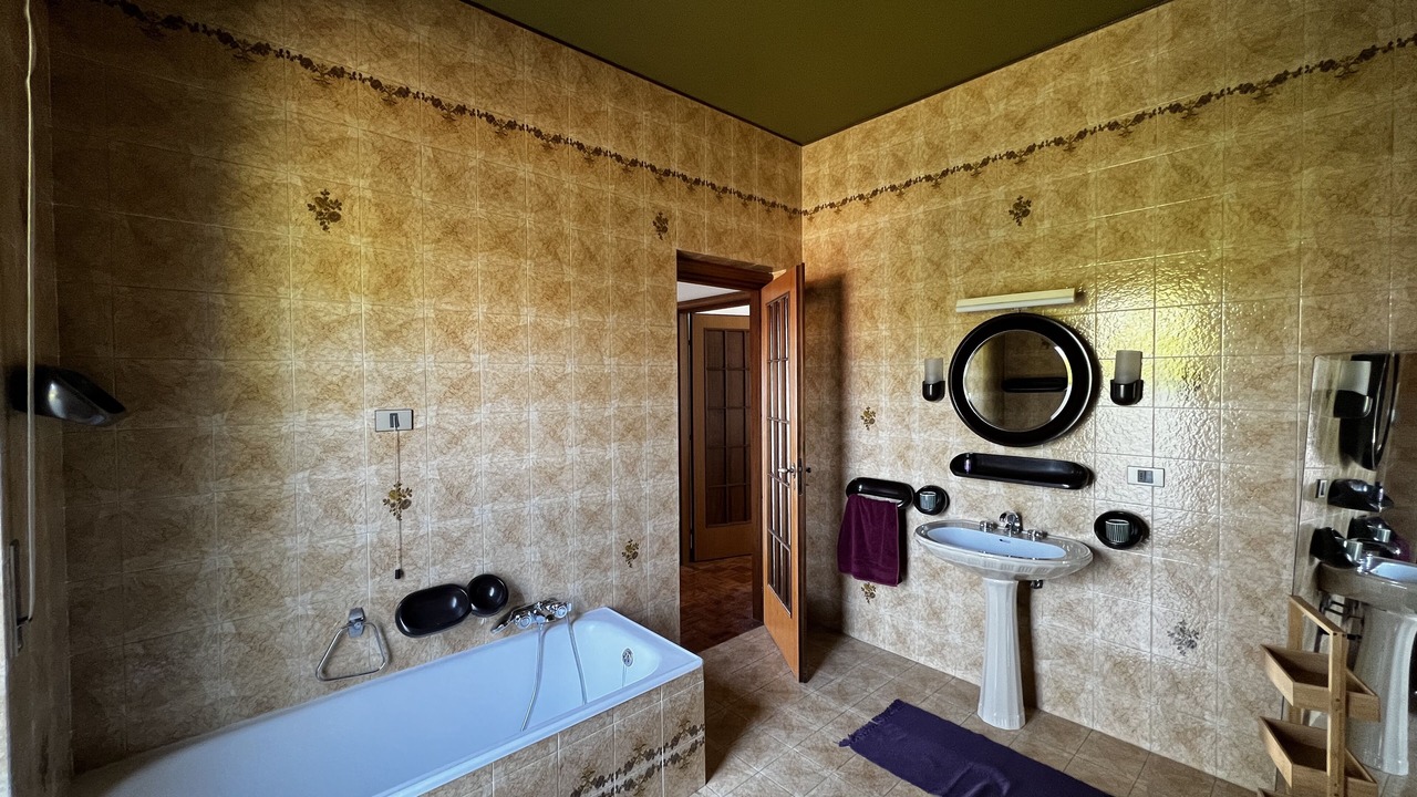 Photo of Bathroom in Caprino Veronese