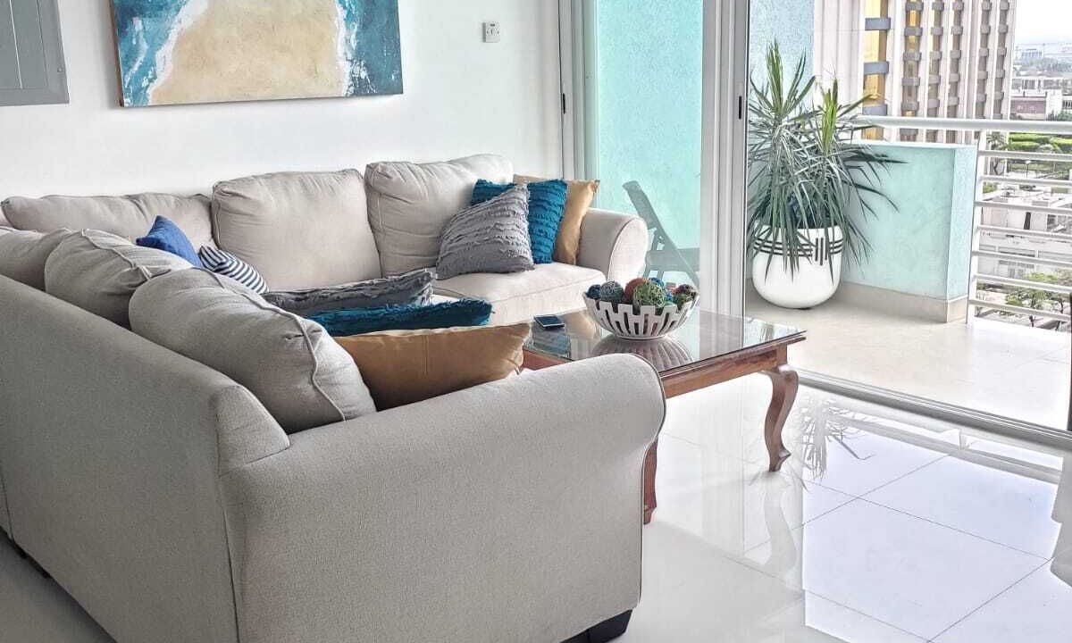 Photo of Livingroom in Eden Gardens