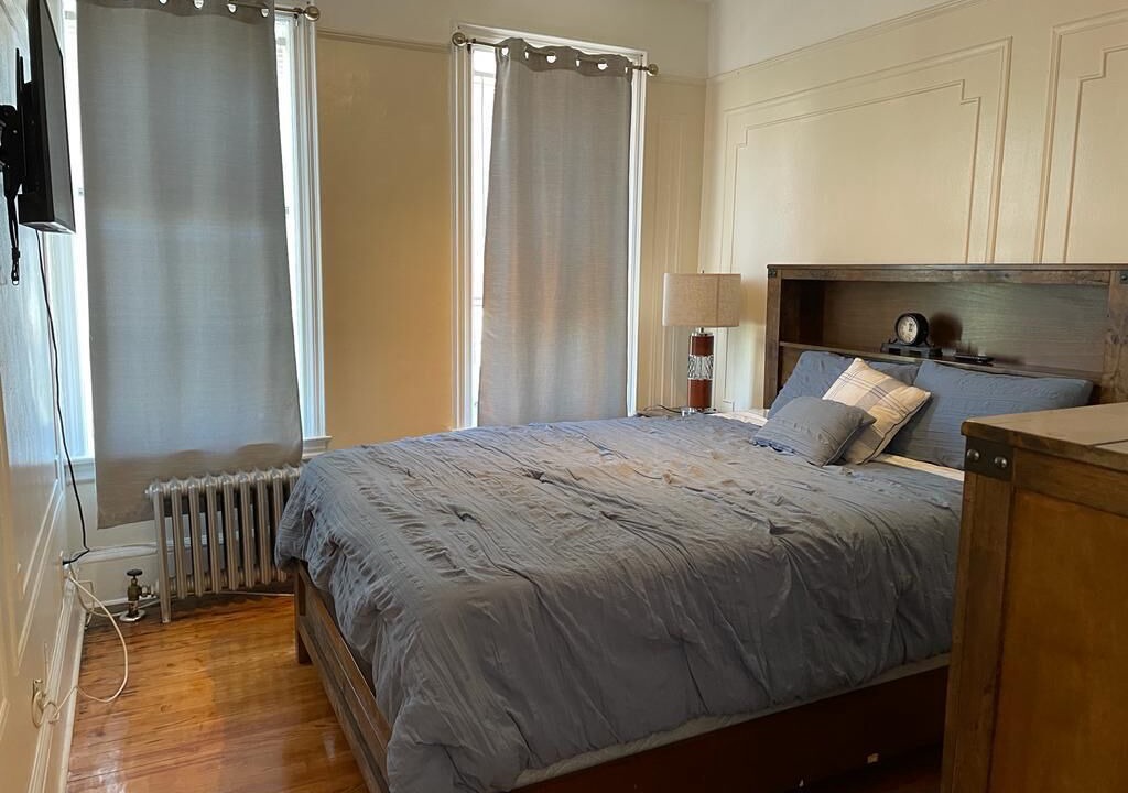 Photo of Bedroom in Canarsie