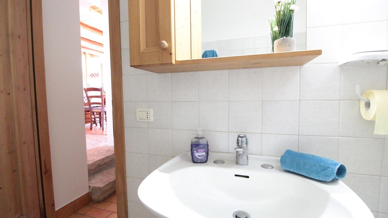 Photo of Bathroom in Lamon