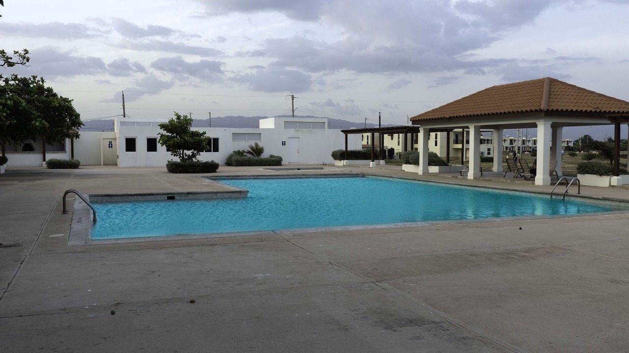 Photo of Outdoor in Portmore