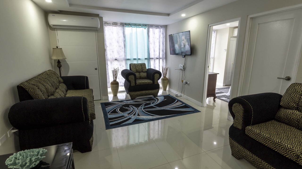 Photo of Livingroom in Portmore
