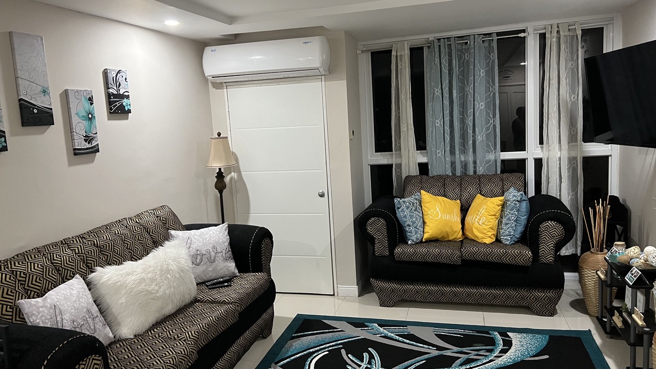 Photo of Livingroom in Portmore