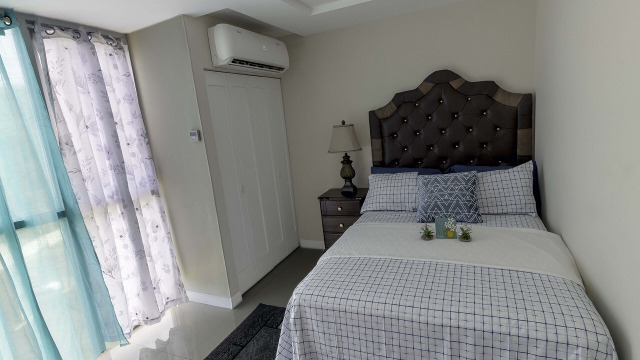 Photo of Bedroom in Portmore