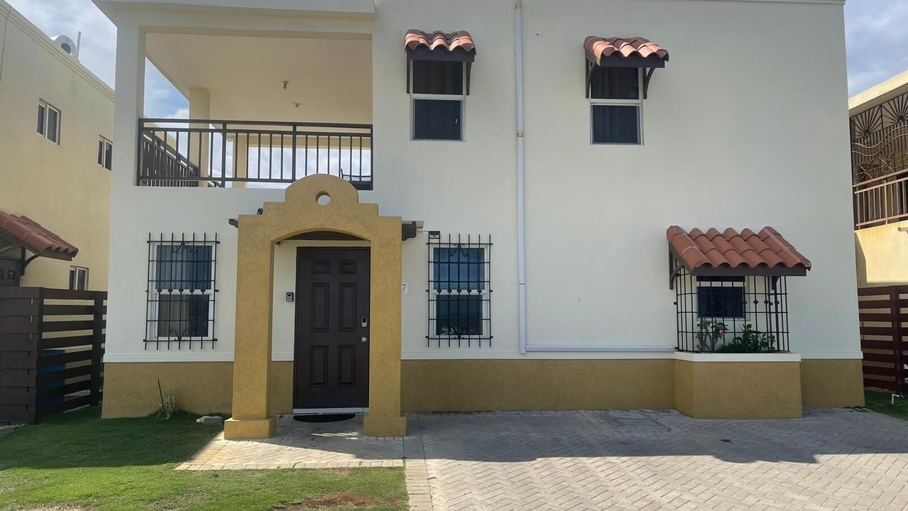 Photo of Outdoor in Portmore
