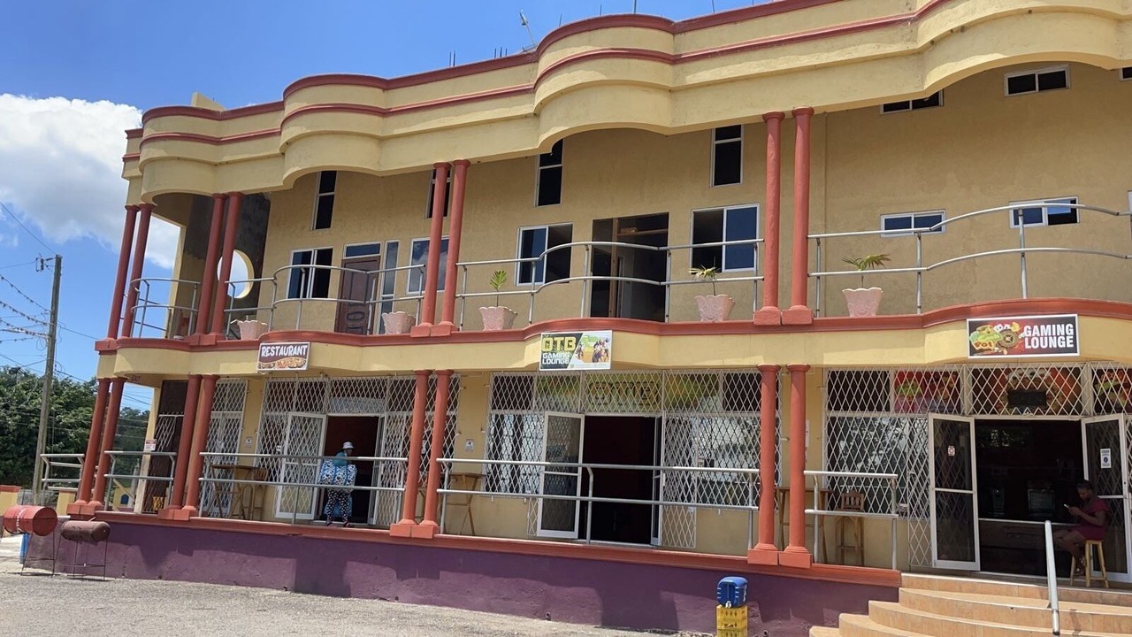 Photo of Outdoor in Middle Quarters