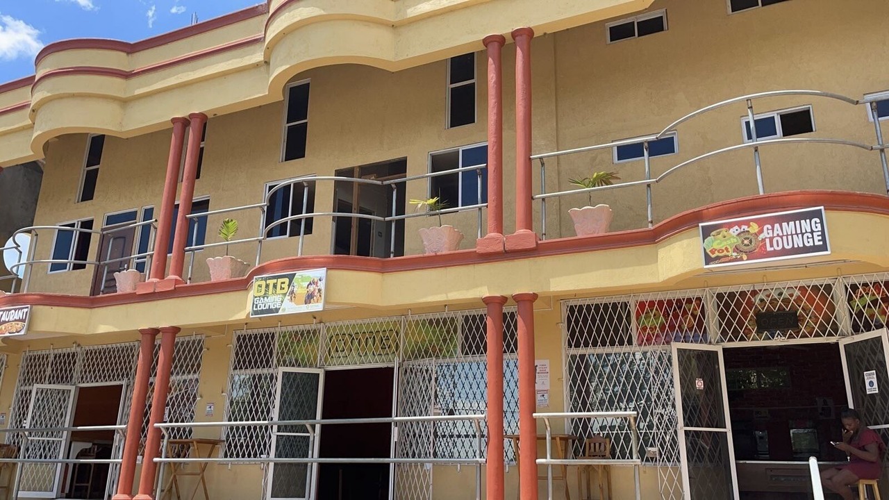 Photo of Outdoor in Middle Quarters