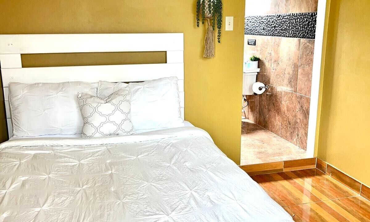 Photo of Bedroom in Middle Quarters