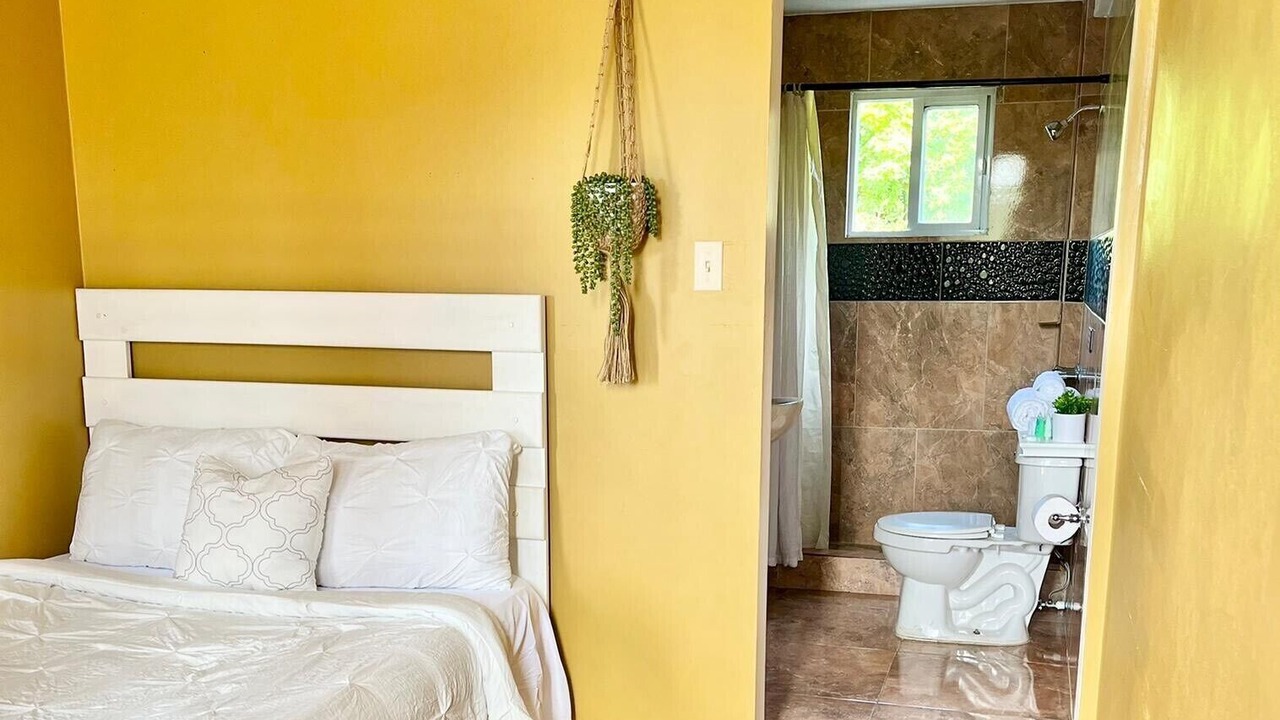 Photo of Bedroom in Middle Quarters