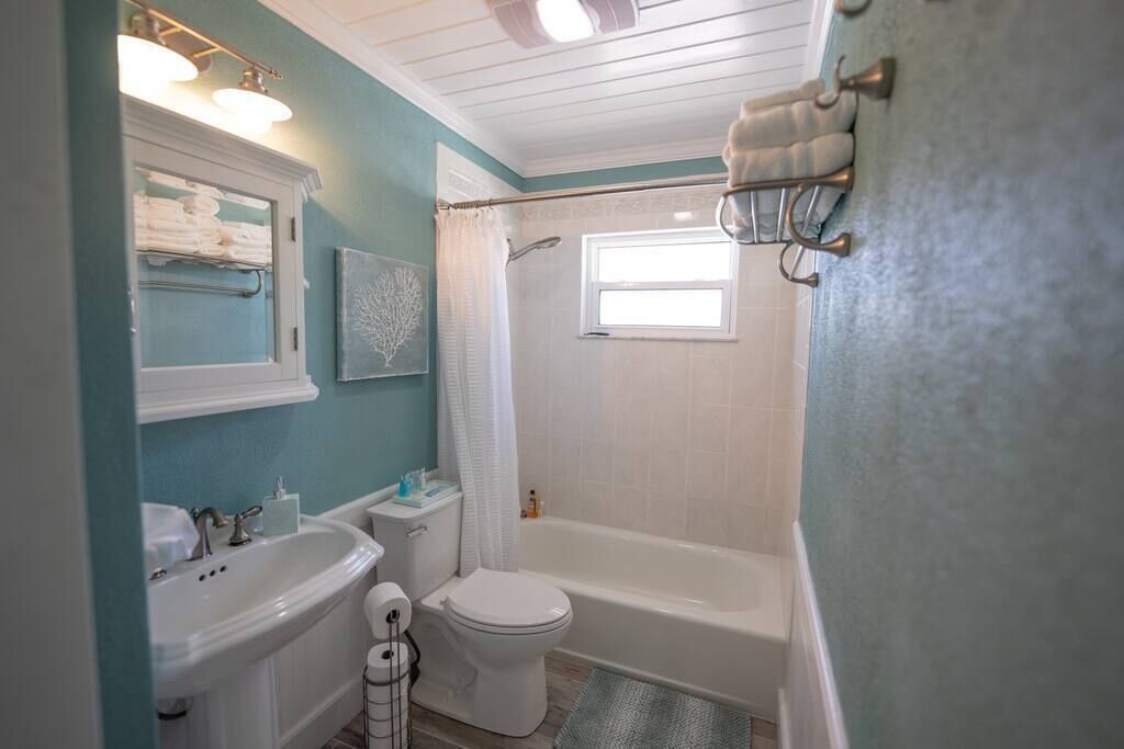 Photo of Bathroom in Treasure Cay