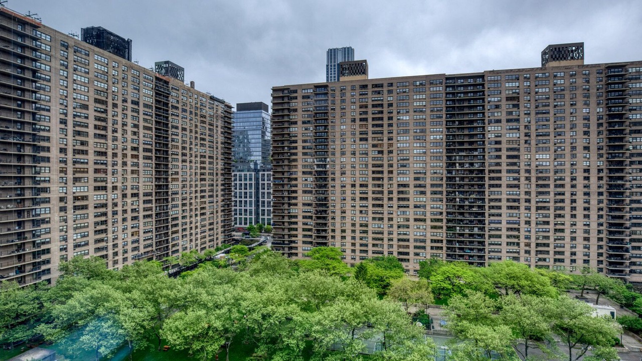 Photo of Outdoor in Lincoln Square