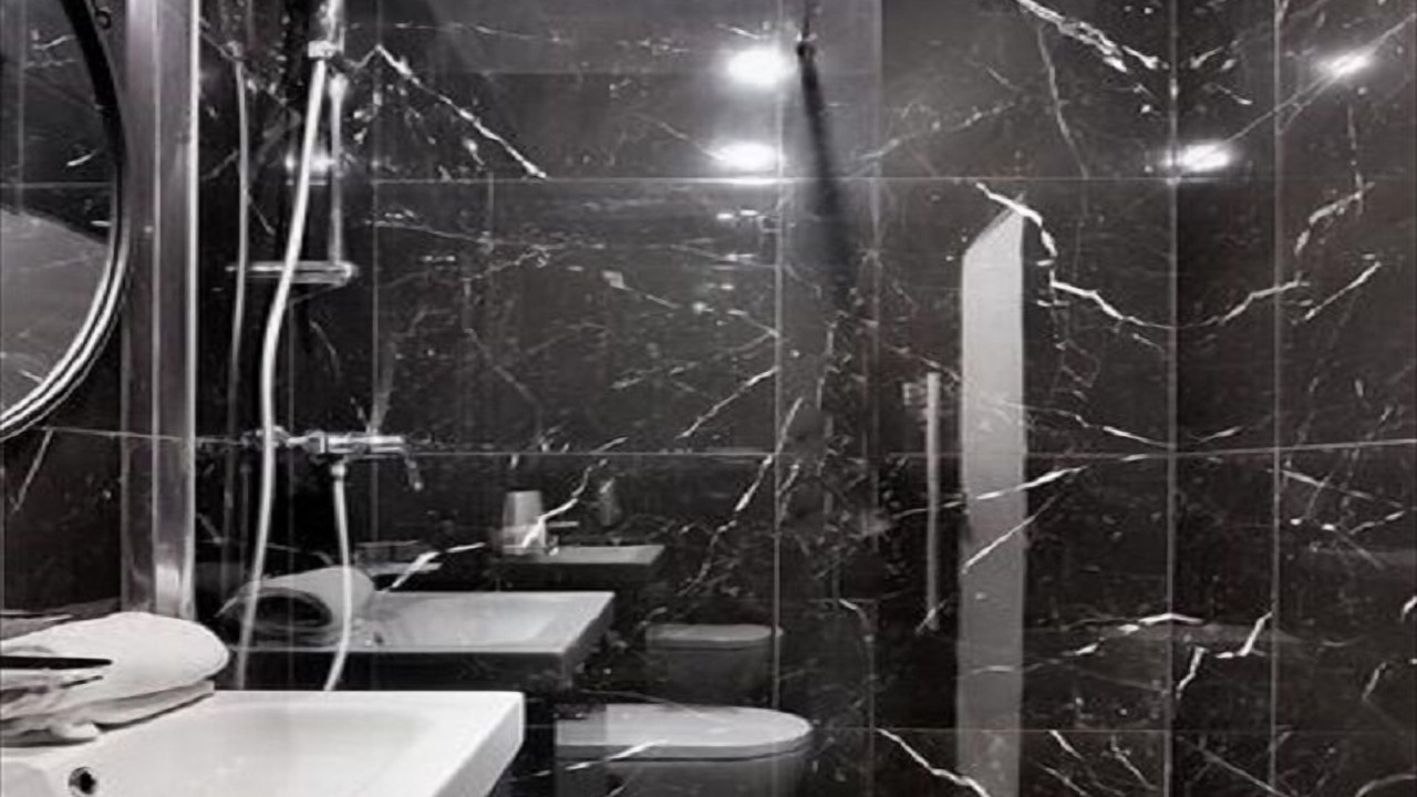 Photo of Bathroom in 10th Arrondissement