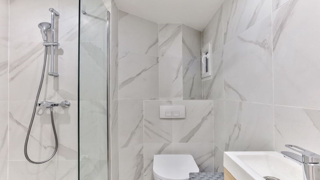 Photo of Bathroom in 10th Arrondissement
