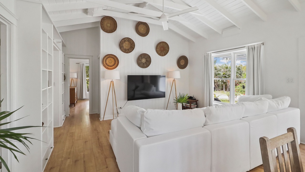 Photo of Livingroom in Gregory Town
