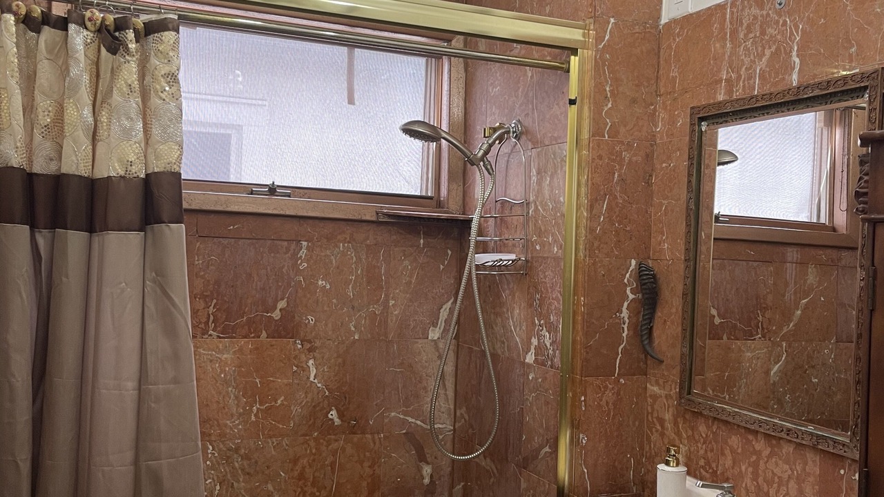Photo of Bathroom in Midwood