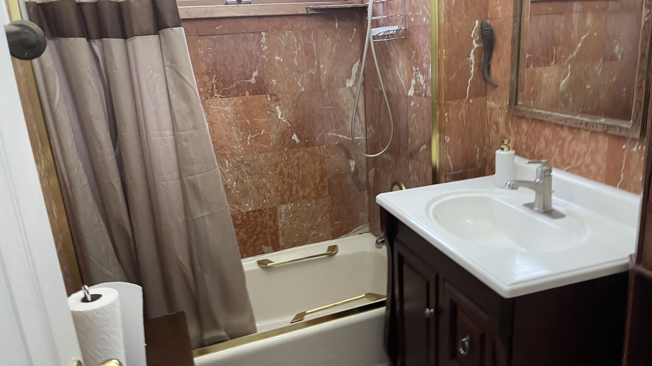 Photo of Bathroom in Midwood