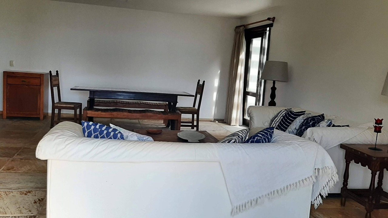 Photo of Livingroom in Pero