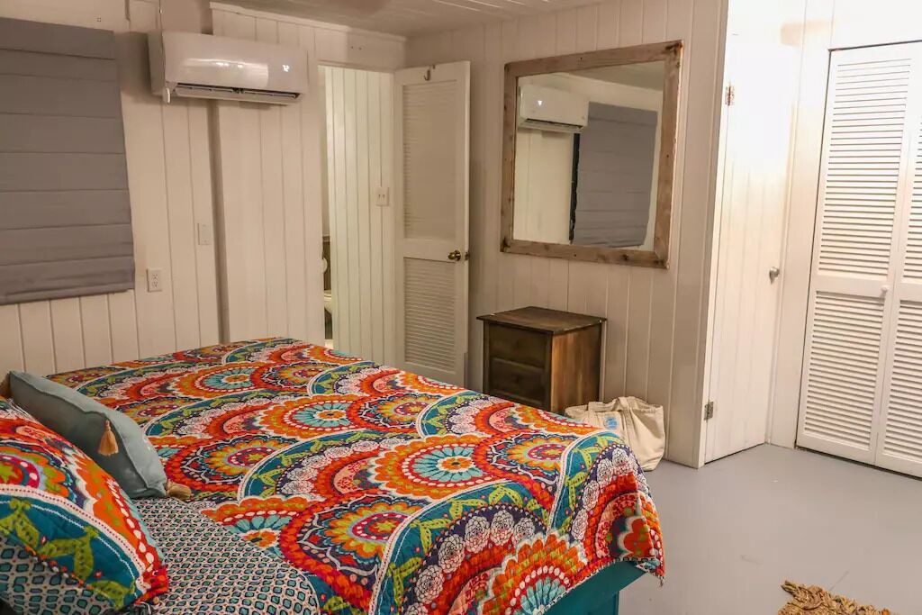 Photo of Bedroom in Lubbers Quarters Cay