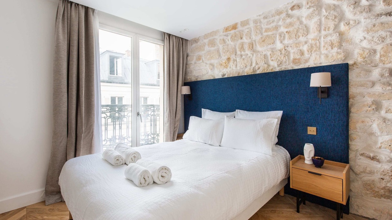 Photo of Bedroom in Pigalle